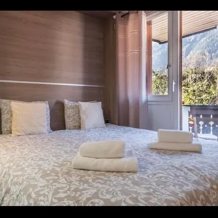 Art Apartment *